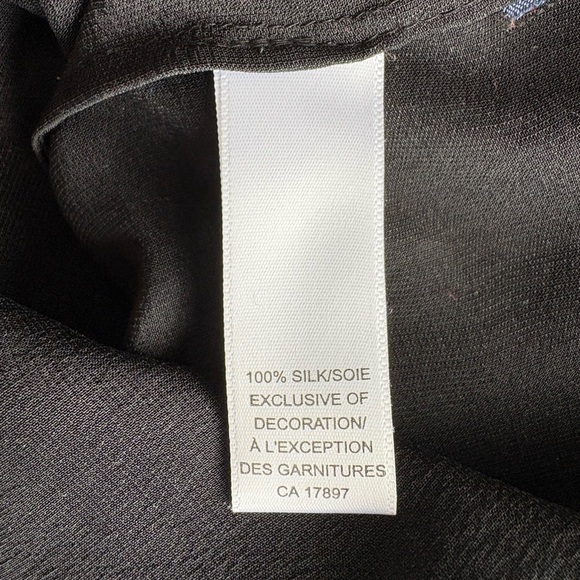 Banana Republic Silk Blouse | Size Small - Picture 8 of 8